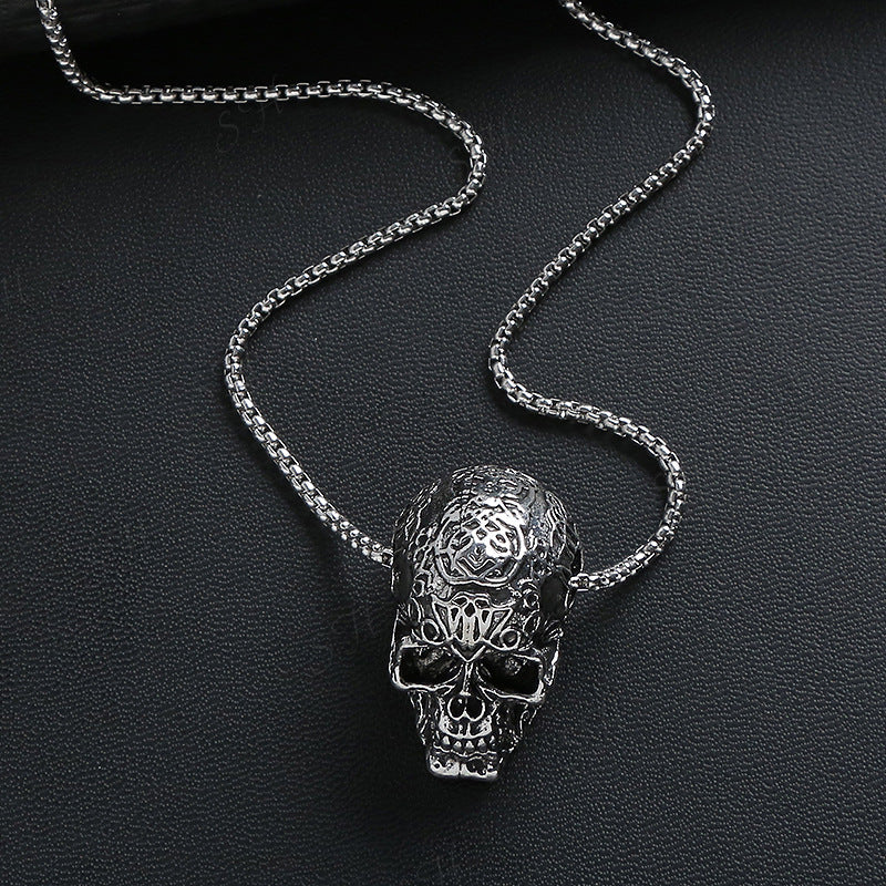 Wholesale Retro Hip Hop Stainless Steel Skull Necklace Bohemian Style